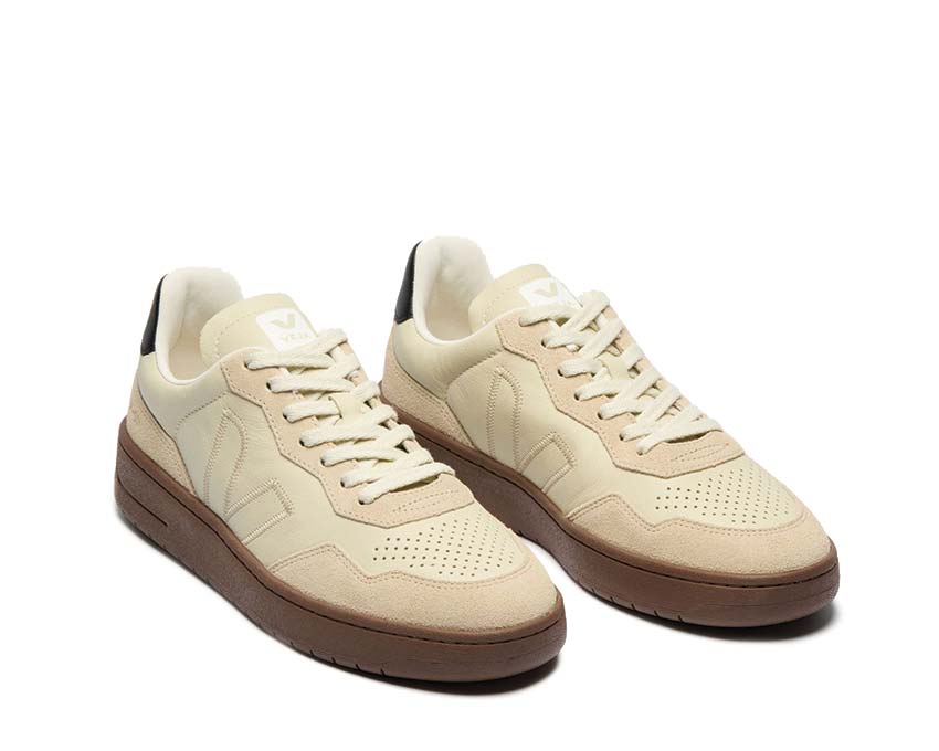 Veja V-90 ZZ O.T. Pierre homme vue latérale — lacets zigzag caoutchouc naturel