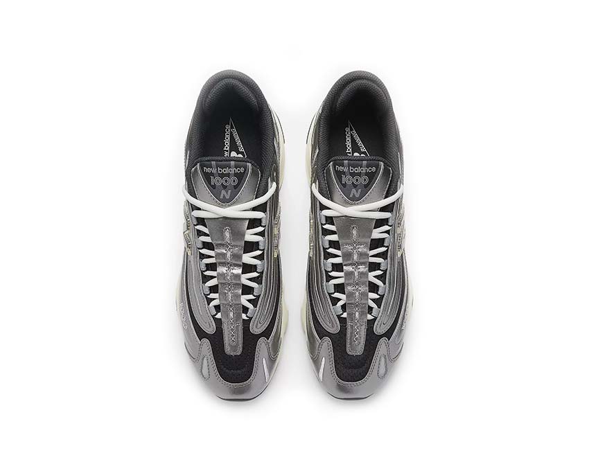 New Balance 1000 détail — broderie logo New Balance
