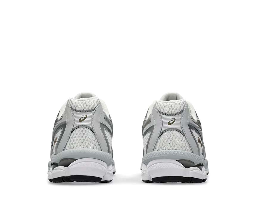 Asics Gel NYC 2055 Cream/Pure Silver semelle — plateforme rétro amorti