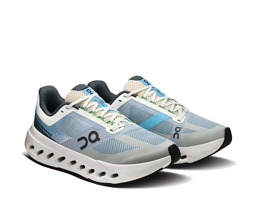On Cloudsurfer Next W Niagara vista laterale — tomaia flessibile scarpa running donna