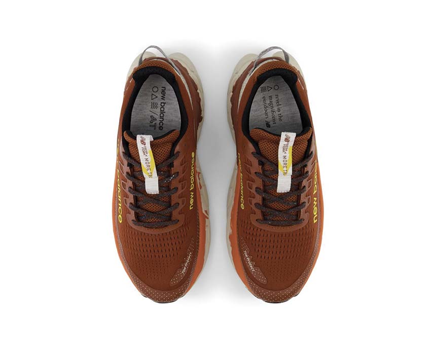 New Balance Fresh Foam X More Trail v3 MTMORAR3 suela — grip Vibram multiterreno