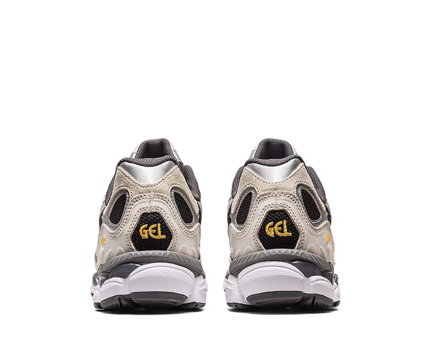 Asics Gel NYC Black/Graphite Grey 1201A789 dettaglio — mesh e cuoio stile urbano
