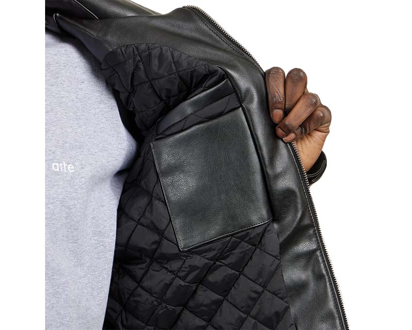 Arte Jasper Double Jacket Black detail — front pockets