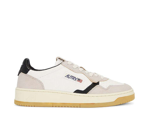 Autry Medalist Low Canvas Sand White Black — zapatilla hombre lona deporte americano