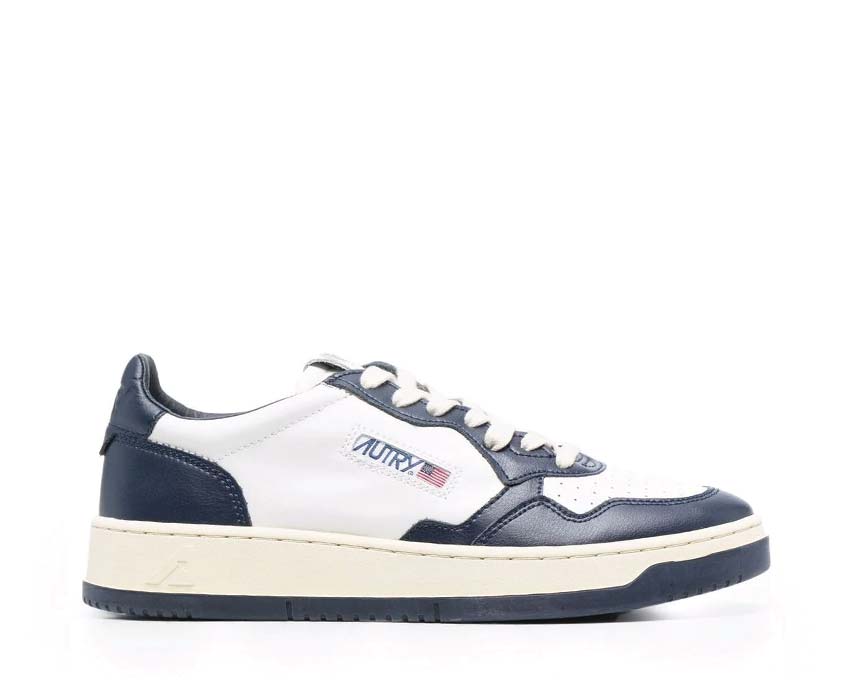 Autry Medalist Low White/Blue — sneaker unisexe cuir blanc et bleu