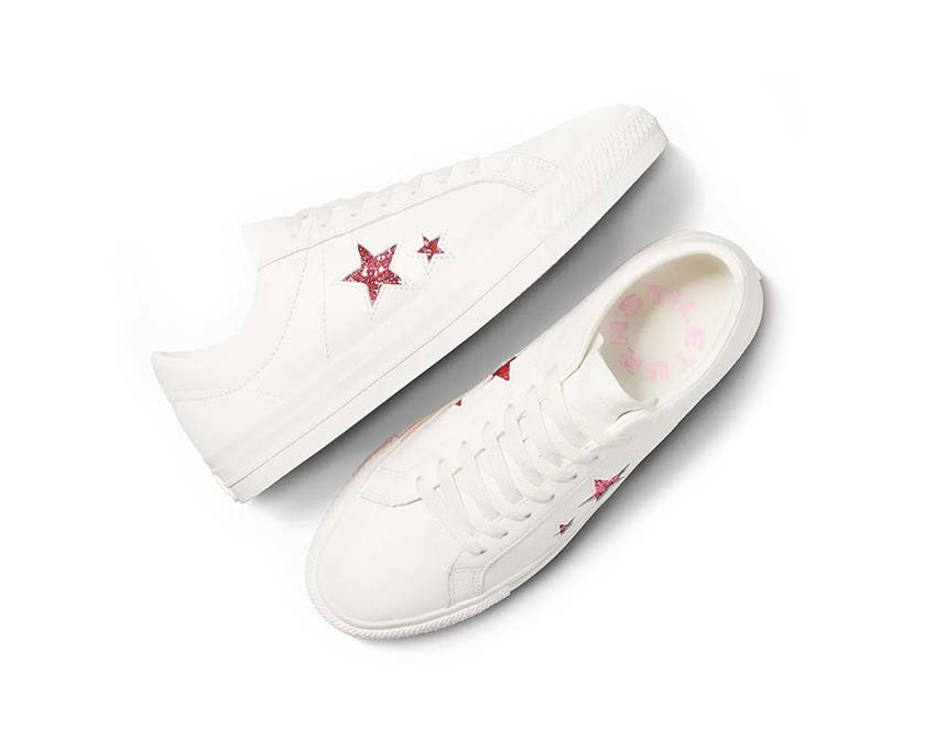 Converse X Turnstile One Star Pro White/Pink dettaglio — grafica punk Turnstile