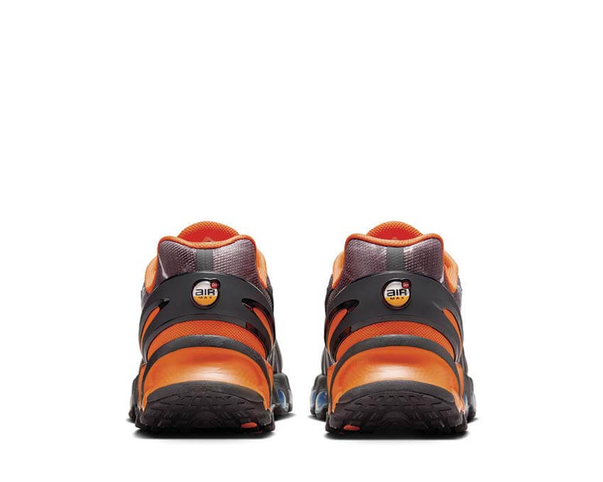 Nike Air Max Dn8 x Palace