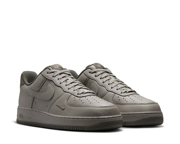 Nike Air Force 1 '07 LV8 "Cargo Khaki"