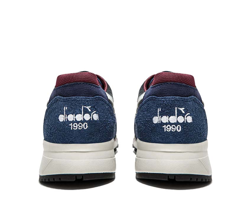 Diadora N9000 Italia Insignia Blue sole — vintage rubber sole
