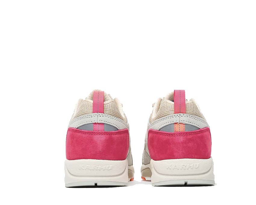 Karhu Fusion 2.0 Foggy Dew/Hot Pink detalle — acento Hot Pink contrastado