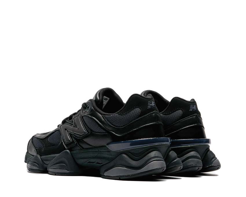 New Balance 9060 Black suela — suela chunky gruesa estilo años 2000