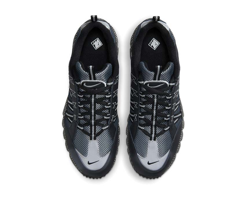 Nike Air Humara QS Black Metallic Silver dettaglio — tomaia nylon