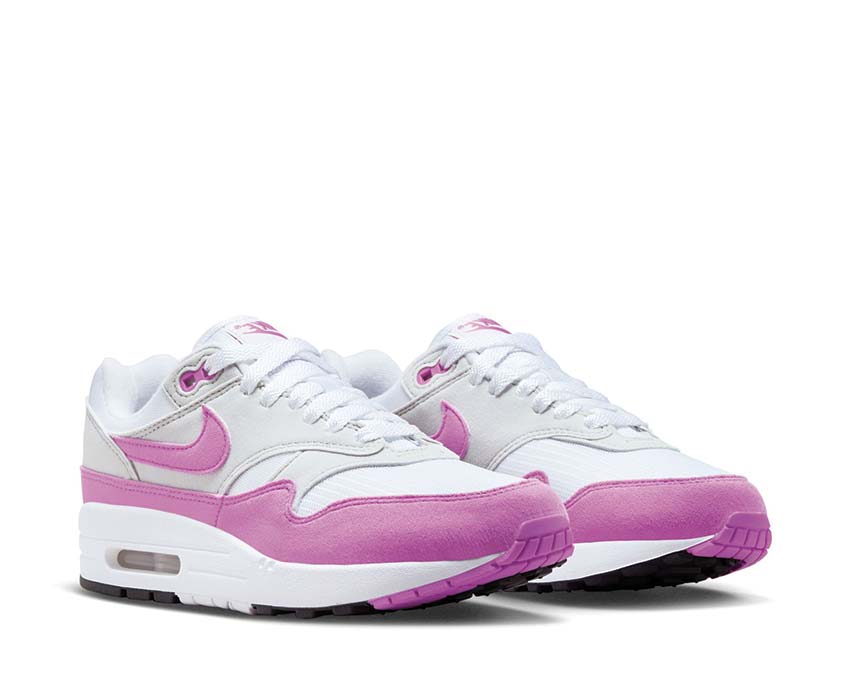 Nike Air Max 1 '87 Neutral Grey vista lateral — upper mesh Fuchsia Dream White