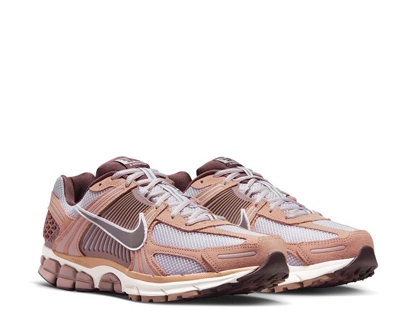 Nike Zoom Vomero 5 Dusted Clay / Earth - Platinum Violet HF1553-200