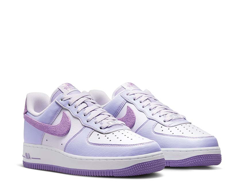 Nike Air Force 1 '07 Next Nature Hydrangeas / Black Raspberry - Barrel Grape HQ3905-500