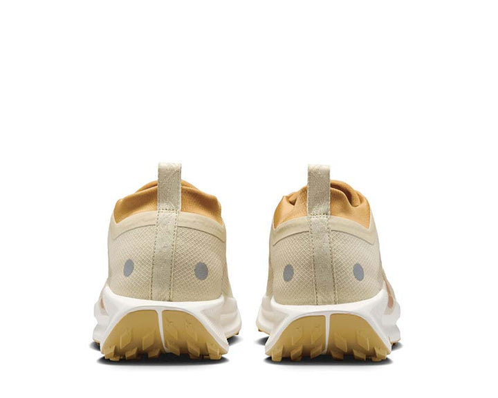 Nike Pegasus Trail 5 Gore-Tex "Team Gold"