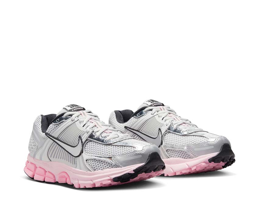 Nike Zoom Vomero 5 W Photon Dust / Metallic SIlver - Pink Foam HF1877-001