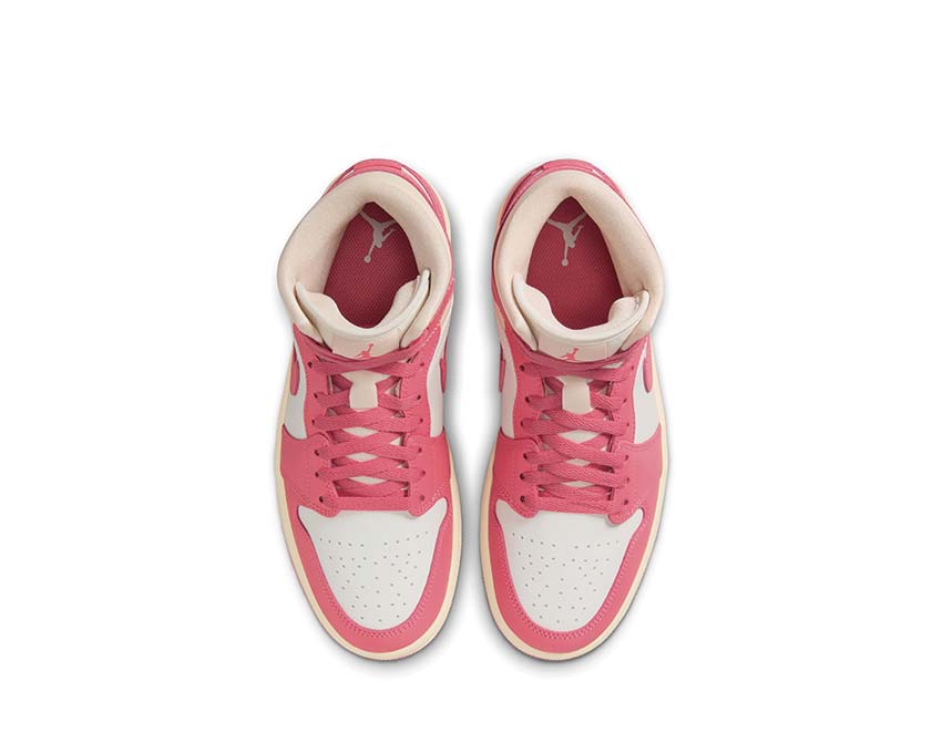 Jordan Air Jordan 1 Mid W Pink Salt détail — tige cuir muslin