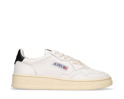 Autry Medalist Low White Black — sneakers homme cuir blanc noir bicolore lifestyle premium
