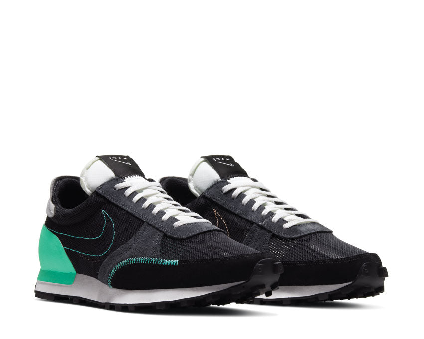 Nike Daybreak Type N.354 Black Menta vista lateral — nylon y mesh