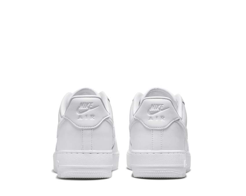 Nike Air Force 1 '07 Fresh White détail — Swoosh cuir blanc fresh
