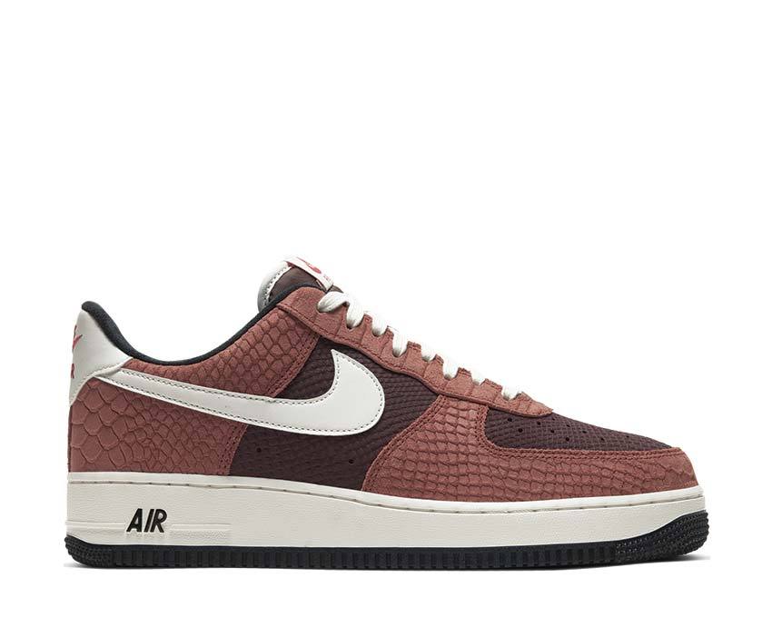 Nike Air Force 1 PRM Red Bark / Sail - Earth - University Red CV5567-200