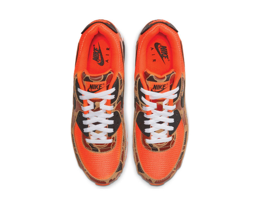 Nike Air Max 90 SP Total Orange detalle — caña cuero y mesh