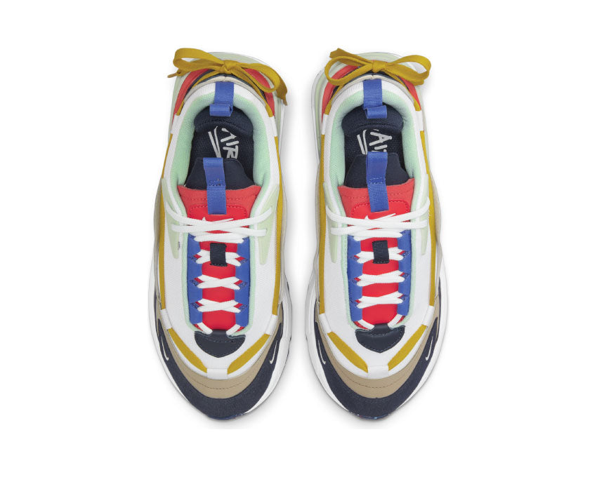 Nike Air Max Furyosa Rattan Summit White detalle — parte superior mesh rattan