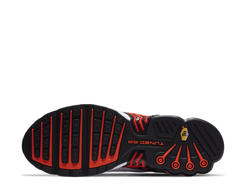 Nike Air Max Plus III White Team Orange — vista frontal Air Max Plus