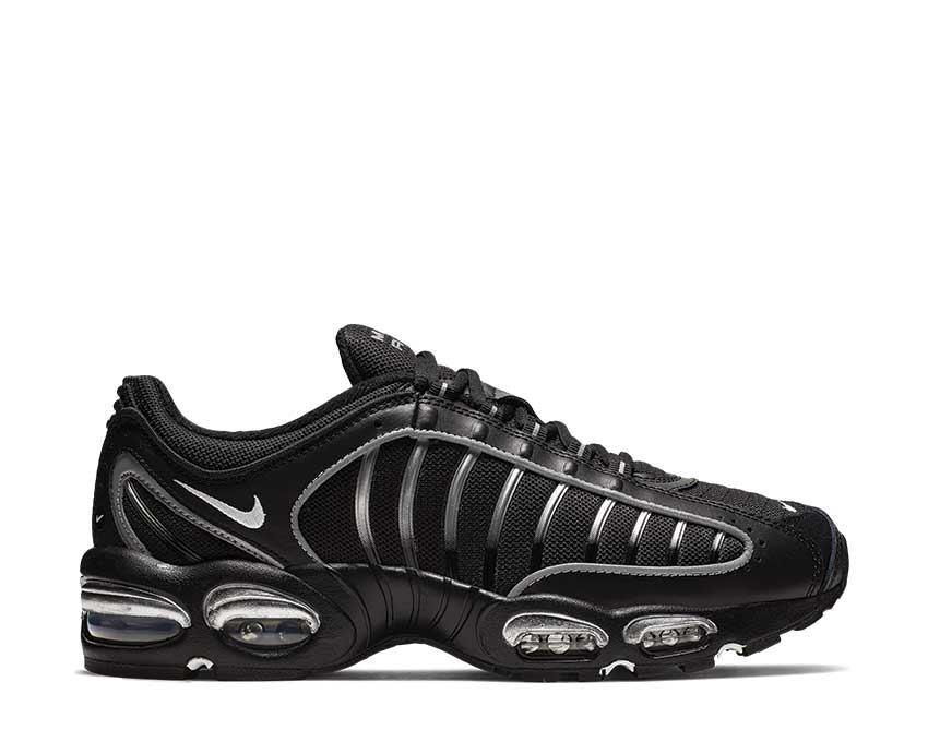 Nike Air Max Tailwind IV Black — sneaker unisex coloris nero