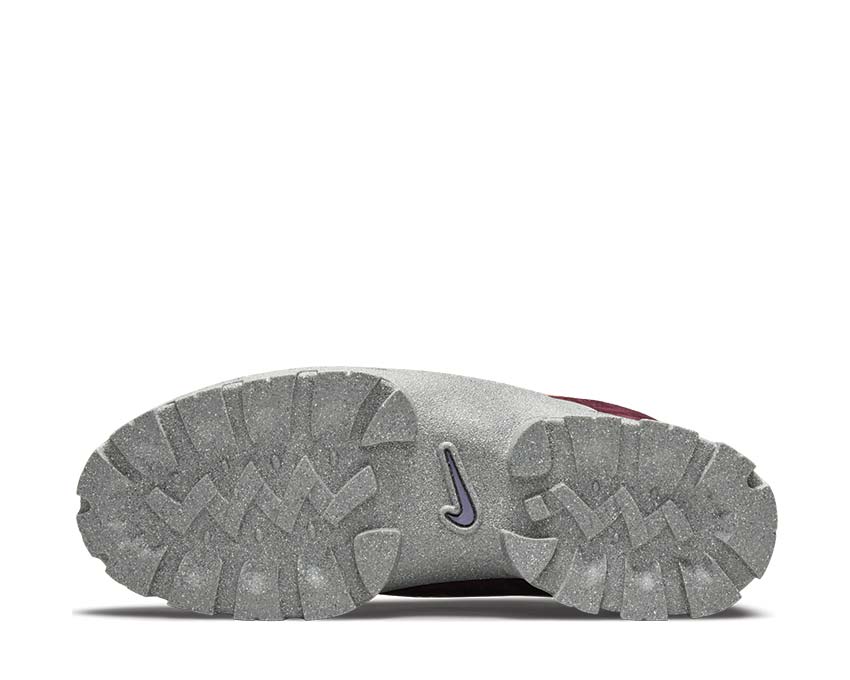 Nike Lahar Low Sport Spice — back view spicy colorway