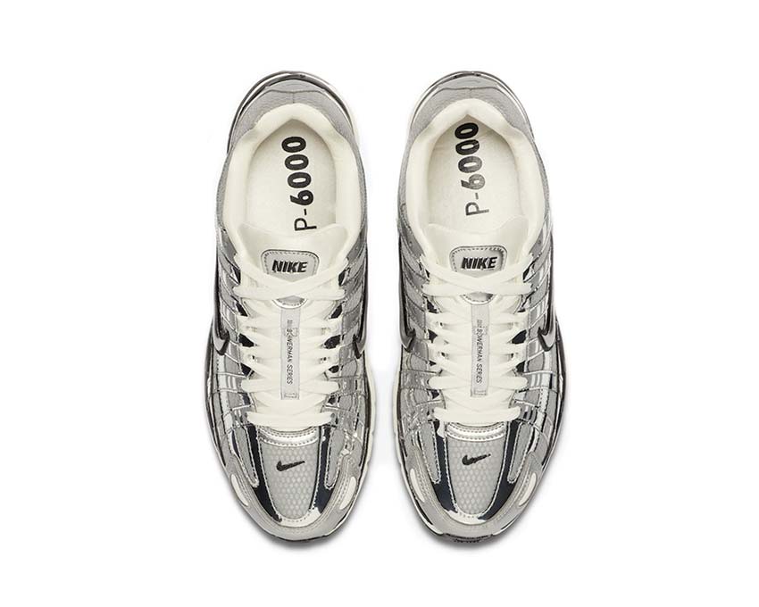 Nike P-6000 Metallic Silver dettaglio — tomaia in mesh con overlay