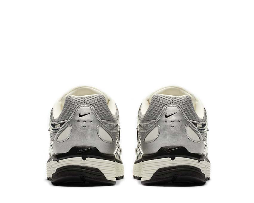 Nike P-6000 Metallic Silver suola — ammortizzazione Phylon