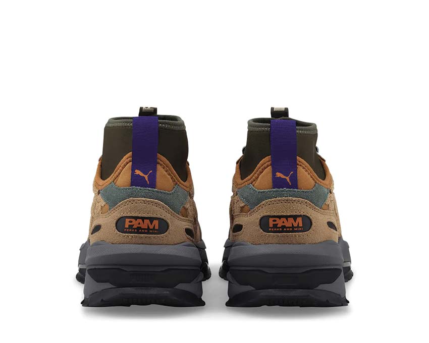 Puma Nano RDR PAM Black Sohle — profilierte Laufsohle